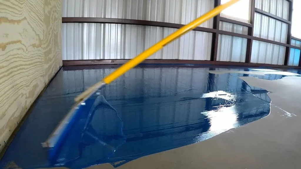 تفاوت اپوکسی و پلی‌اورتان؛ کدامیک برای فضای باز و معرض نور خورشید (UV) مناسب‌تر است؟ 